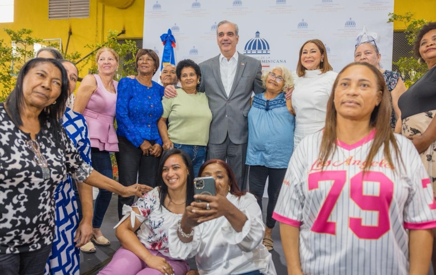 Presidente Abinader inicia entrega del Bono Madre 2026 que beneficiará a más de un millón de madres dominicanas
