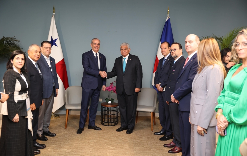 PANAMÁ: Luis Abinader y José Raúl Mulino fortalecen alianza bilateral con acuerdos enfocados en comercio, turismo e inversión regional.