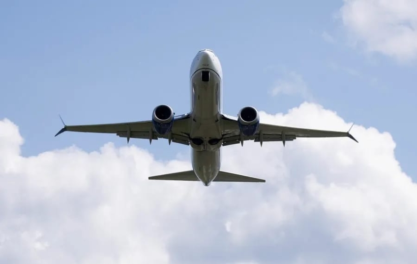 Presidente Abinader dispone vuelo humanitario para dominicanos afectados por los terremotos en Venezuela puedan volver al país 