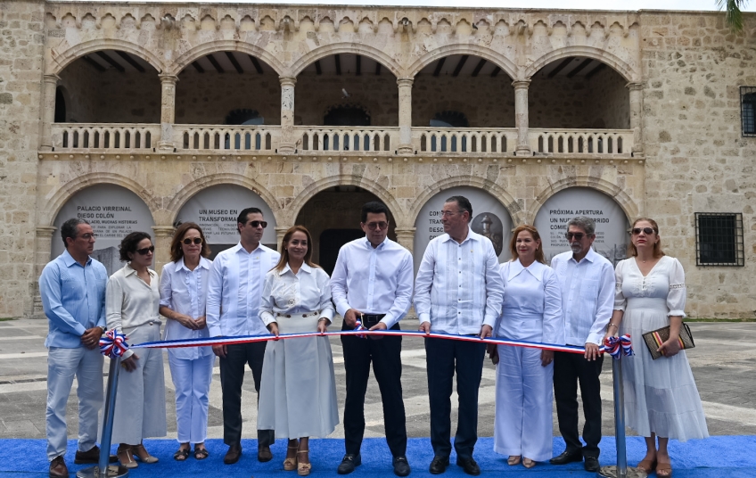 MITUR inaugura restauración del Alcázar de Colón y pone en marcha plan de alumbrado de la Ciudad Colonial con 2,000 luminarias LED