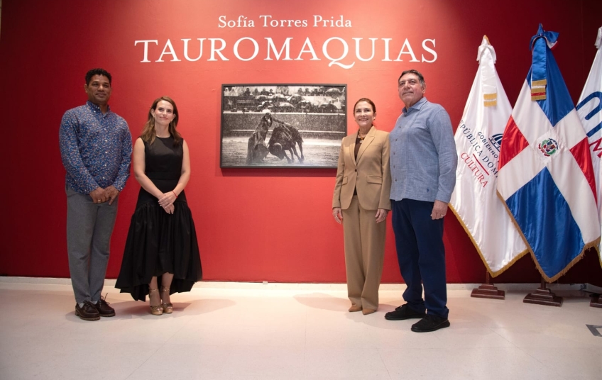 Sofía Torres Prida inaugura Tauromaquias en el Museo de Arte Moderno