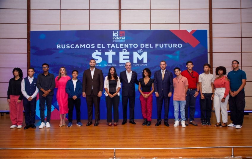 Indotel reconoce a estudiantes que proponen soluciones para el desarrollo del país mediante las disciplinas STEM