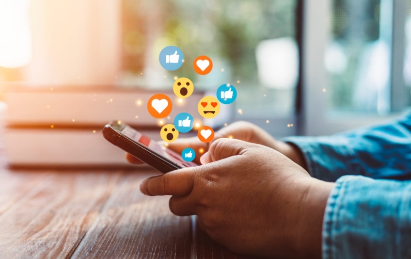 Los influencers intelectuales ganan protagonismo ante la saturación del contenido comercial en Internet