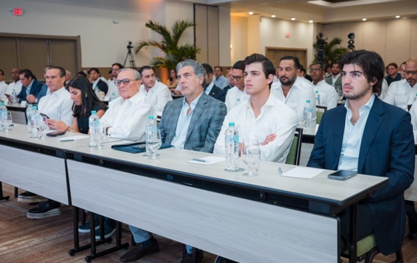 Foro Punta Cana reúne a líderes públicos y empresariales para debatir sobre “El país que viene”